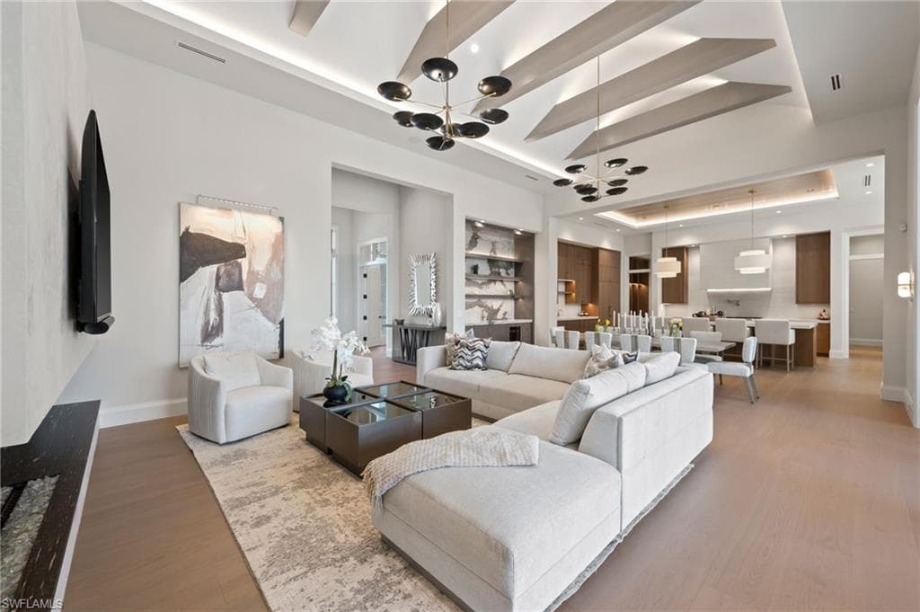 444 Orchid DR-14