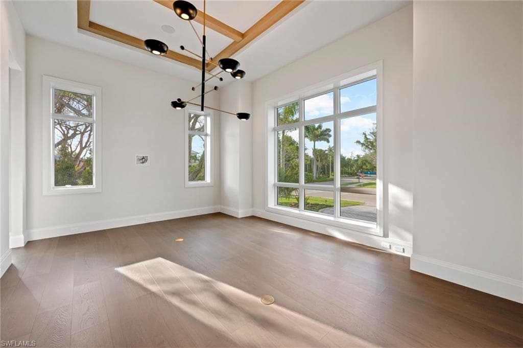 444 Orchid DR-39