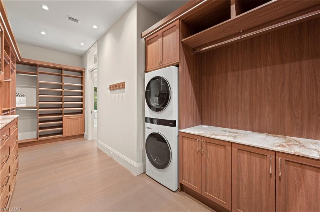 444 Orchid DR-30
