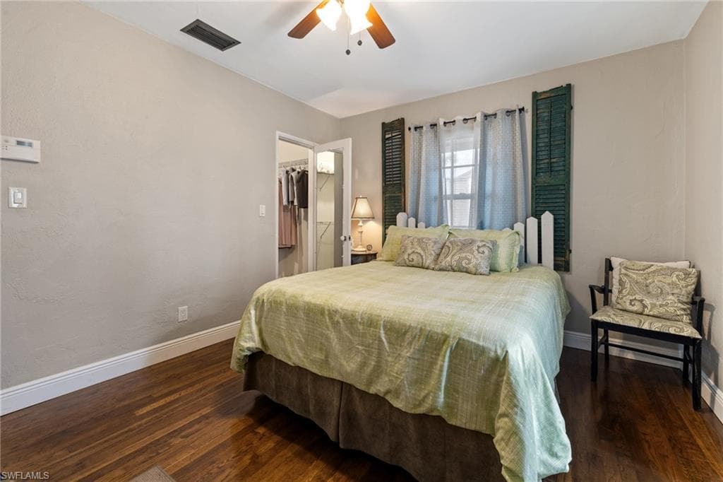 1451 Maravilla AVE-18