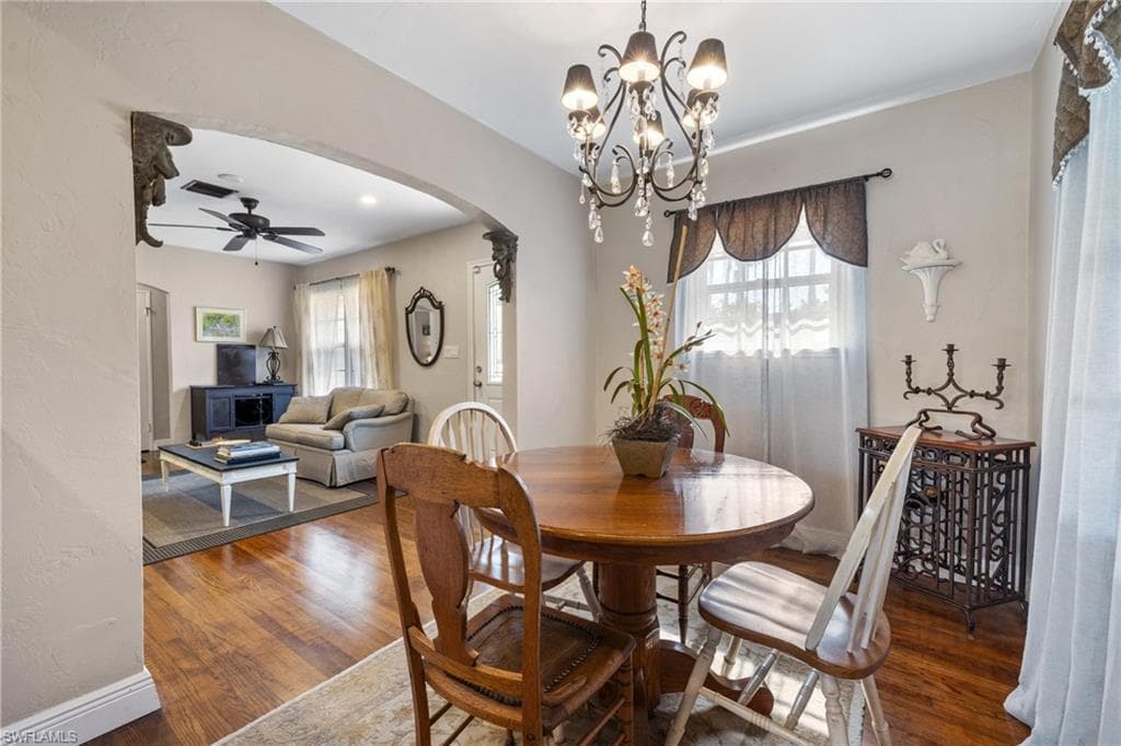 1451 Maravilla AVE-3