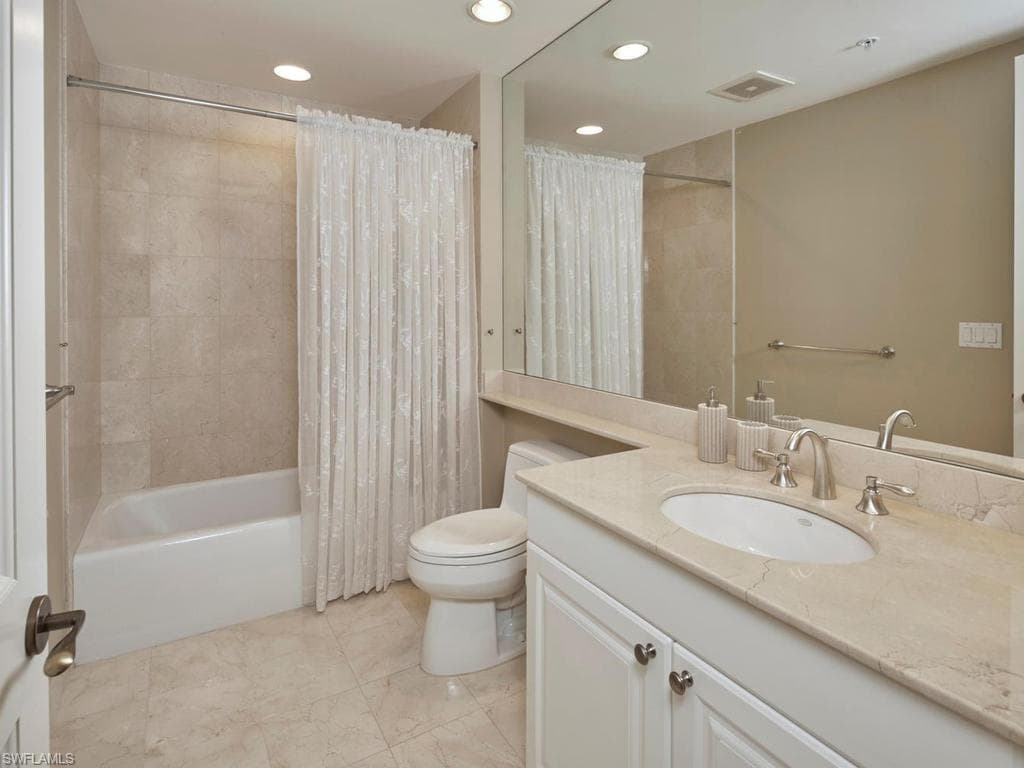 970 Cape Marco DR 806-16