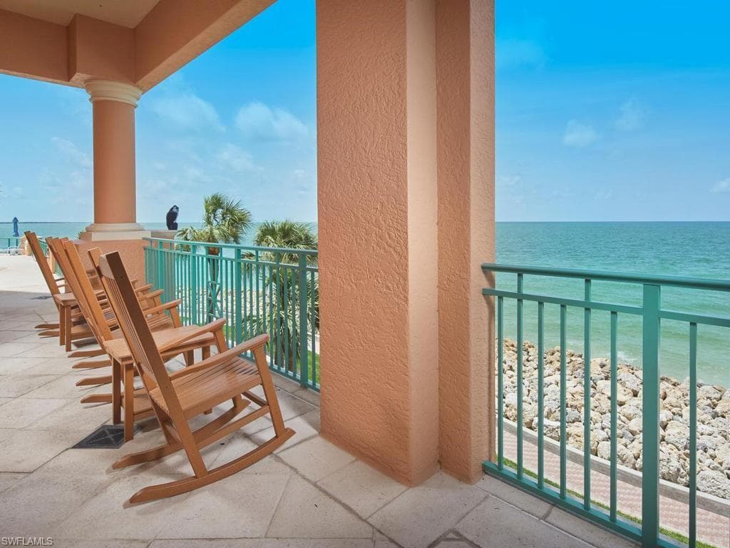 970 Cape Marco DR 806-33