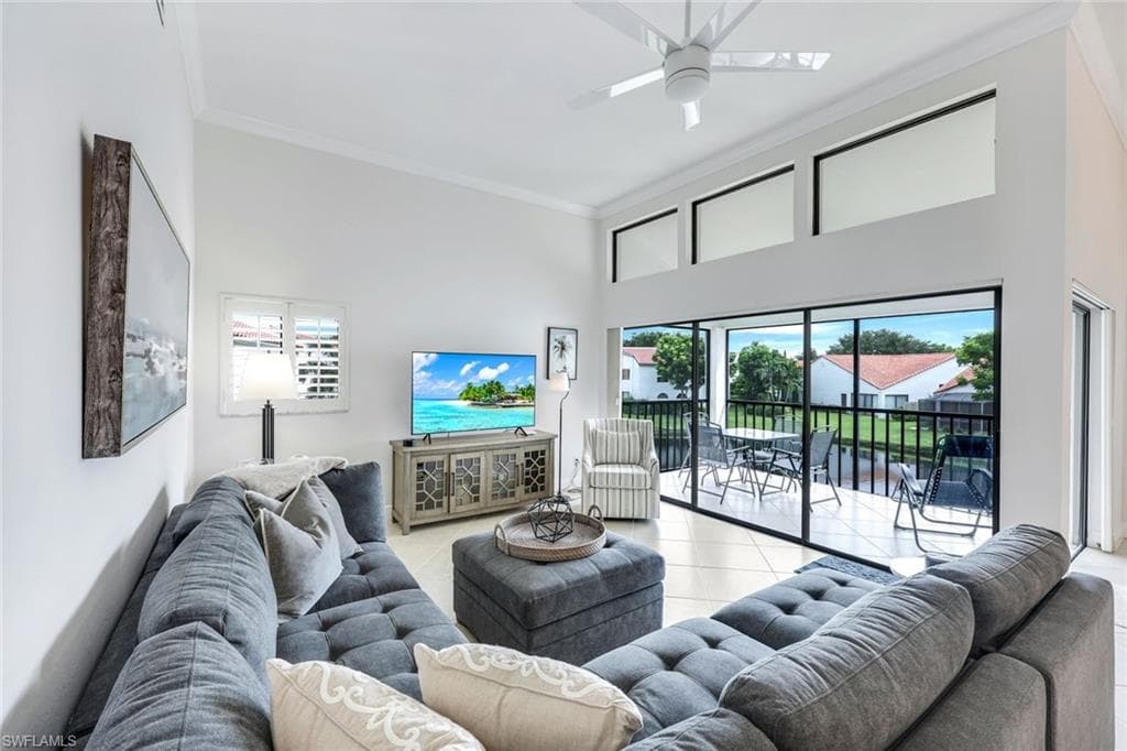631 Beachwalk CIR F204-1