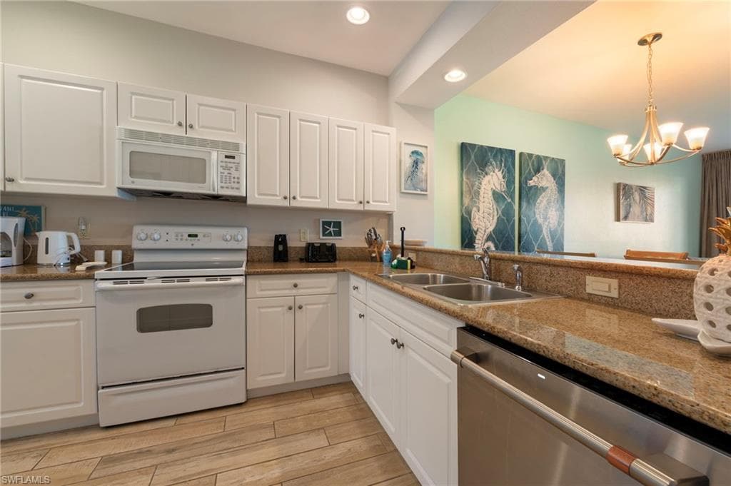 7940 Mahogany Run LN 612-15