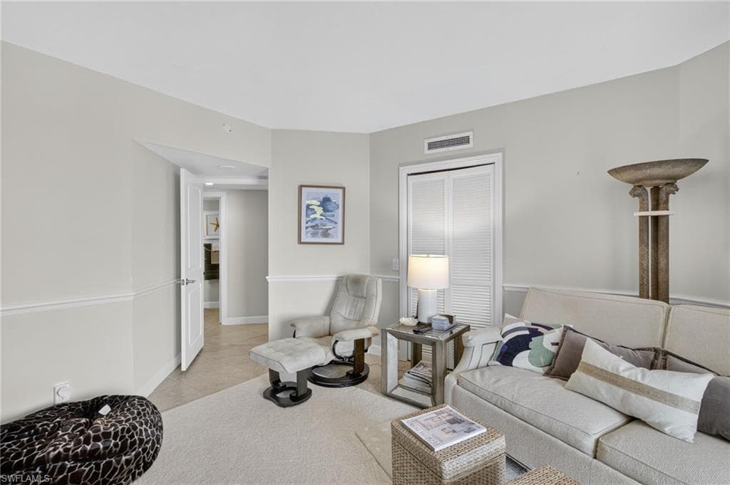 4041 Gulf Shore BLVD N 1807-26