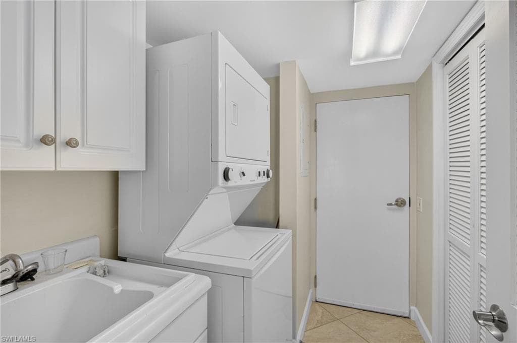 4041 Gulf Shore BLVD N 1807-34