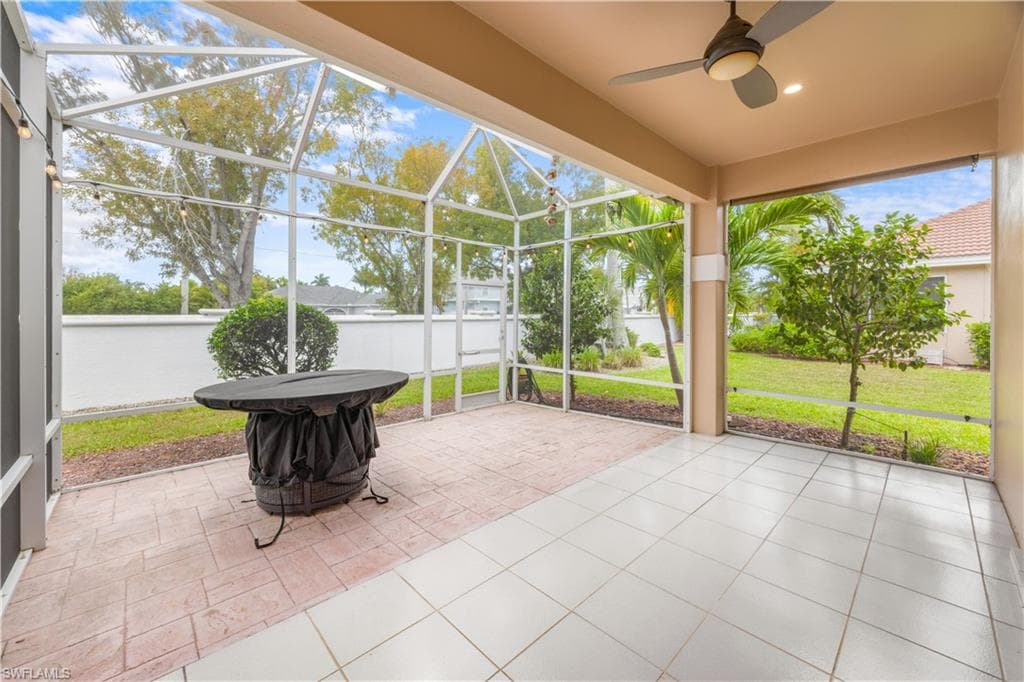 5472 Peppertree DR-3