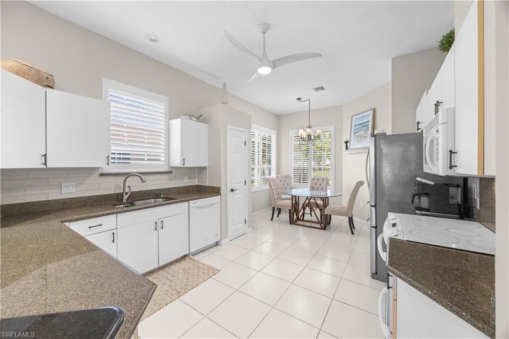 5472 Peppertree DR-7