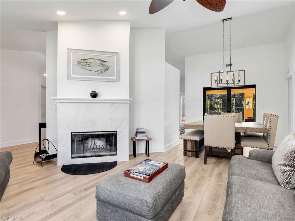 2474 Outrigger LN-6