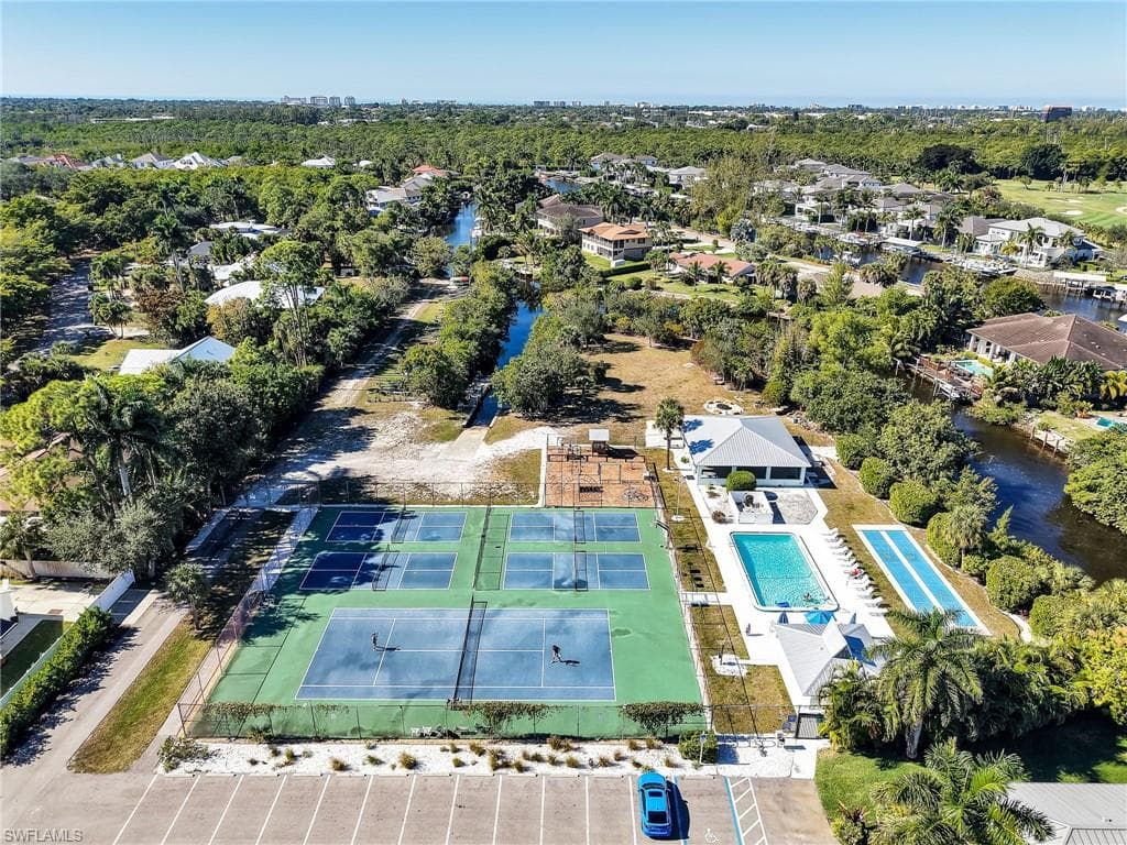 2474 Outrigger LN-36