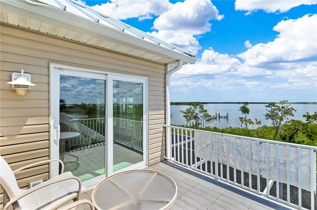 21500 - 21504 Indian Bayou DR-33