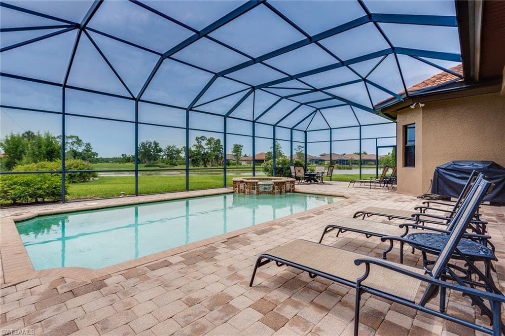 7771 Cottesmore DR-12