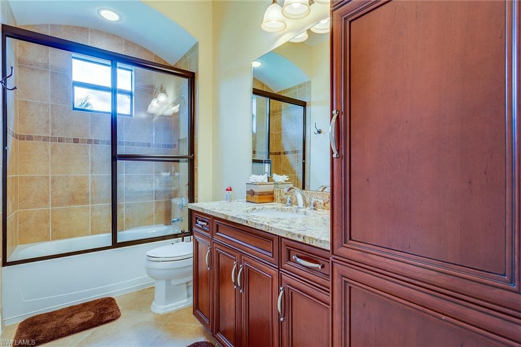 7771 Cottesmore DR-27