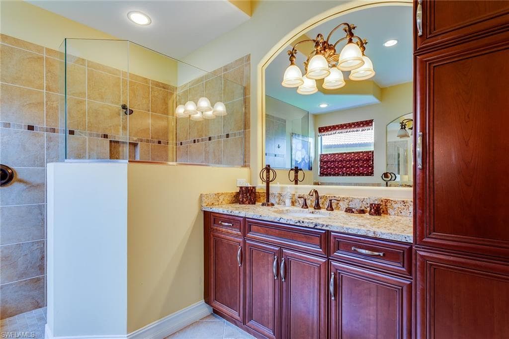 7771 Cottesmore DR-23