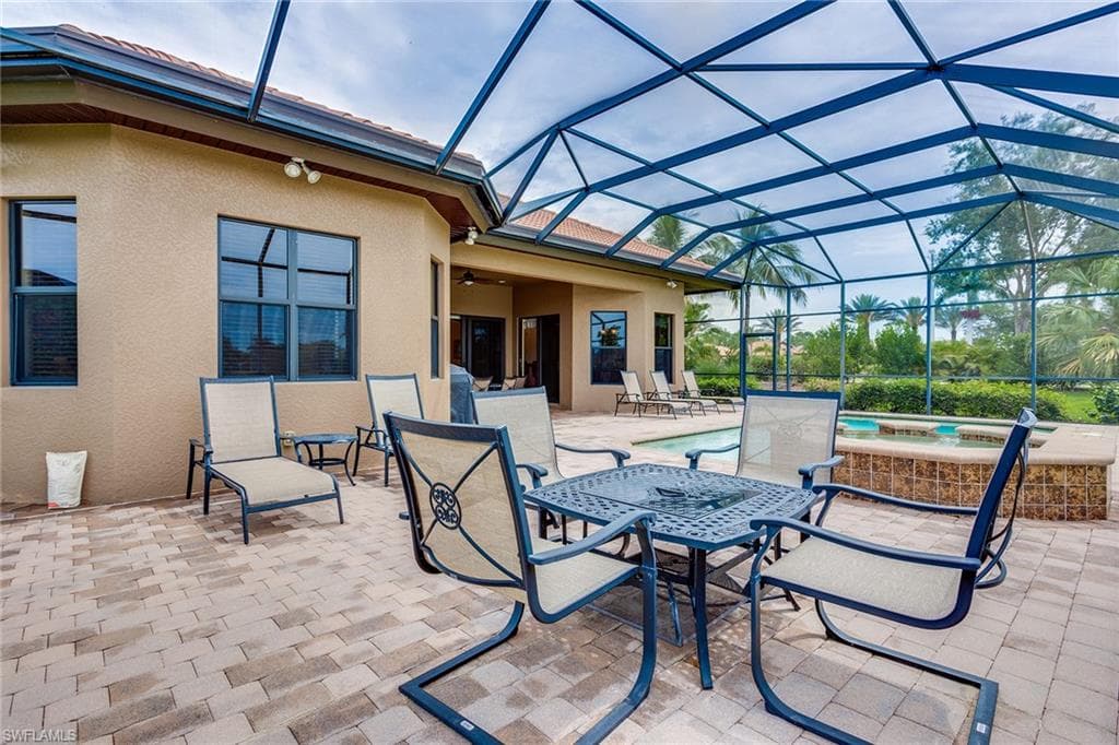 7771 Cottesmore DR-14