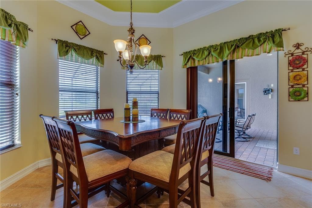 7771 Cottesmore DR-10