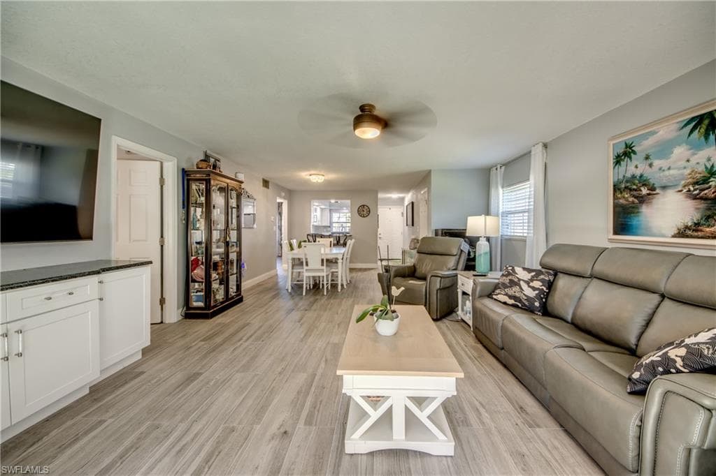 7050 Nantucket CIR 1-23