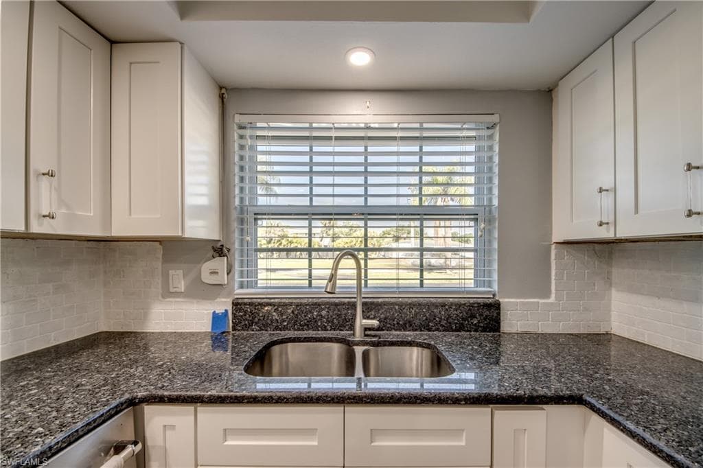 7050 Nantucket CIR 1-10