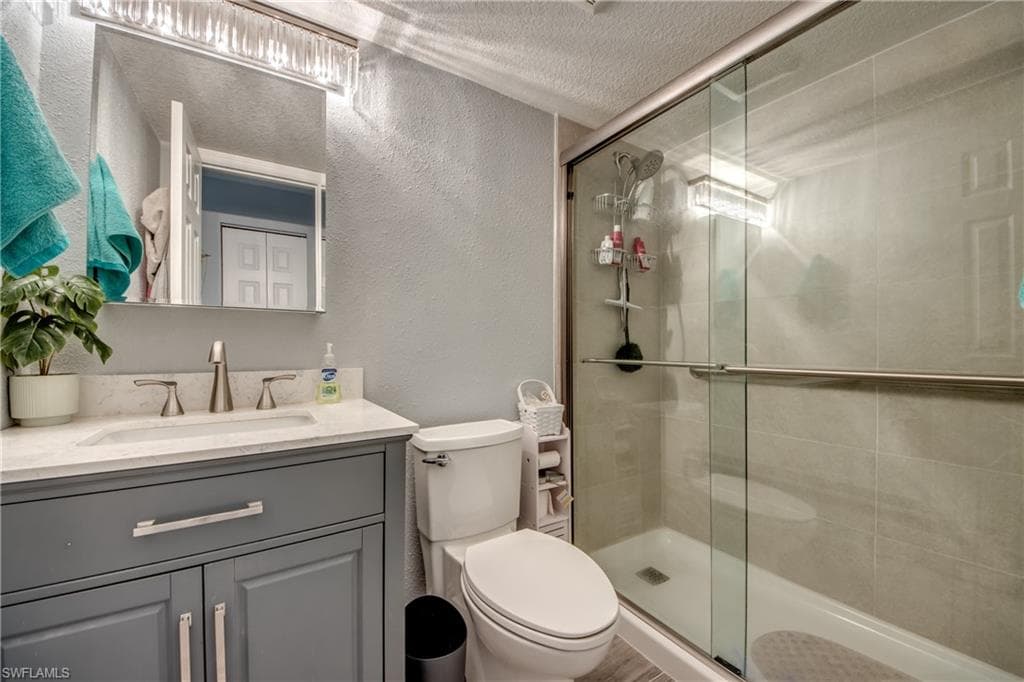 7050 Nantucket CIR 1-28