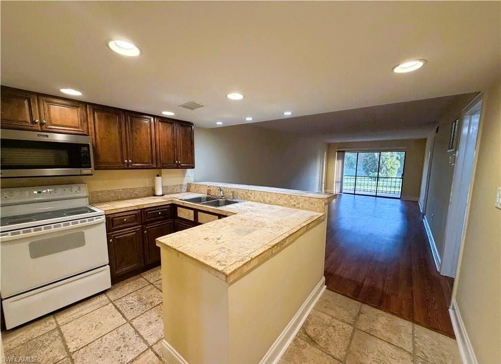3920 Orange Grove BLVD 3-4
