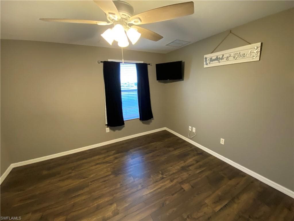 2446 Heydon CIR E-26