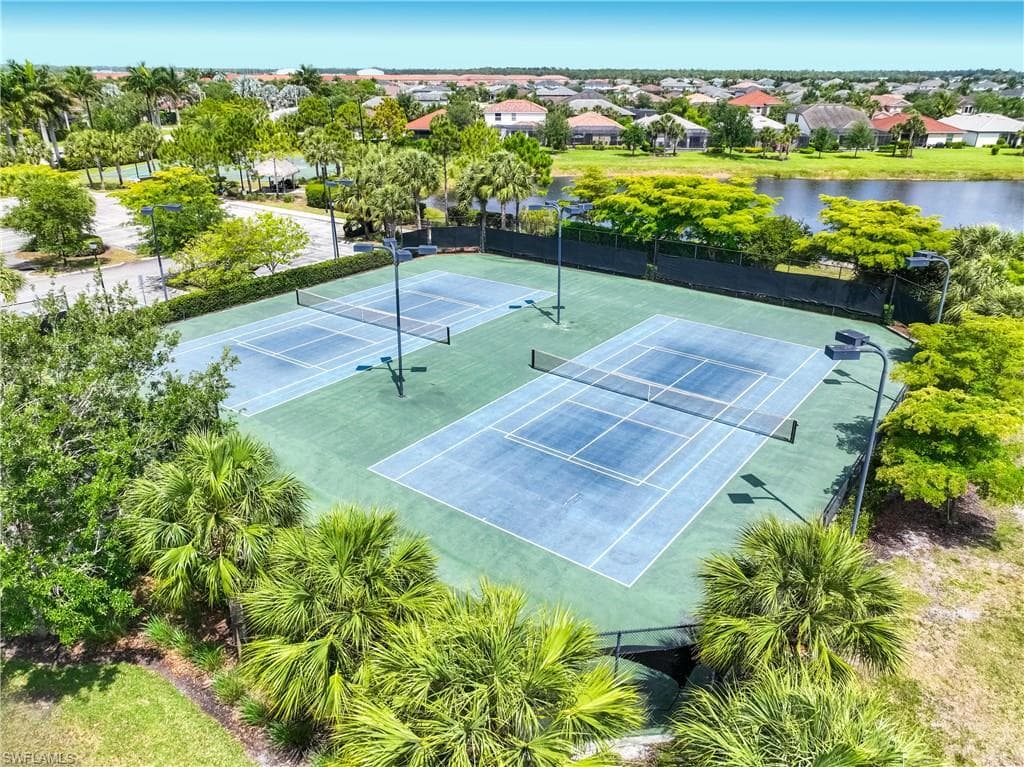 2446 Heydon CIR E-42