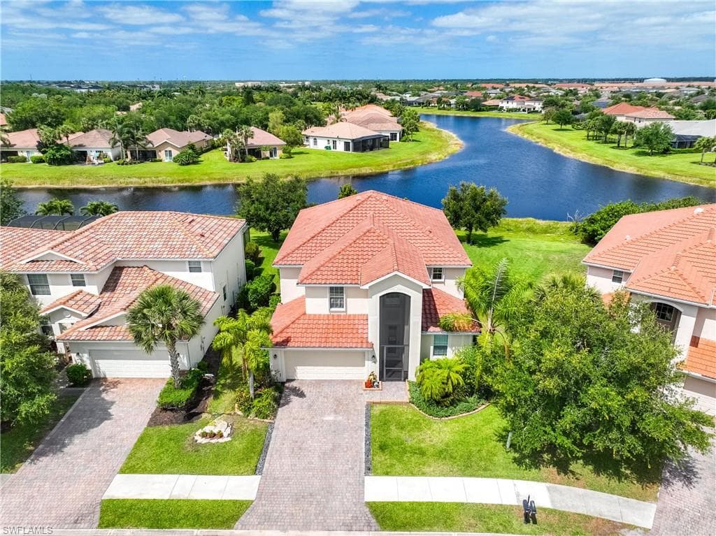 2446 Heydon CIR E-2