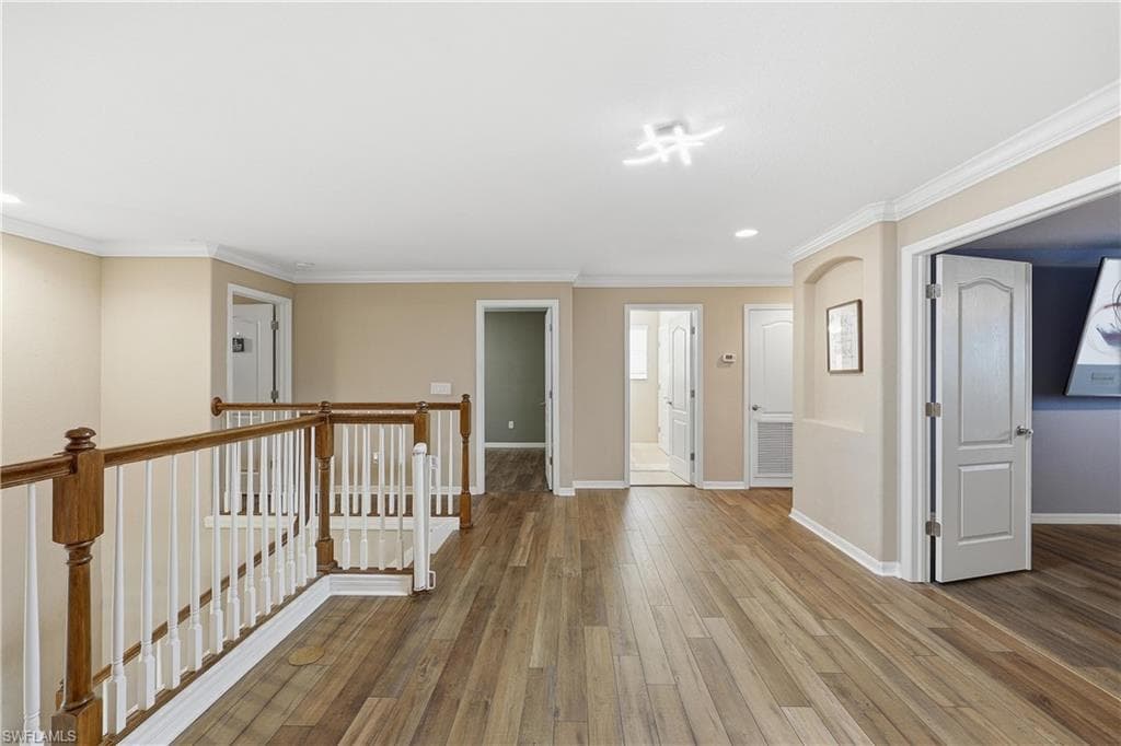 2446 Heydon CIR E-27