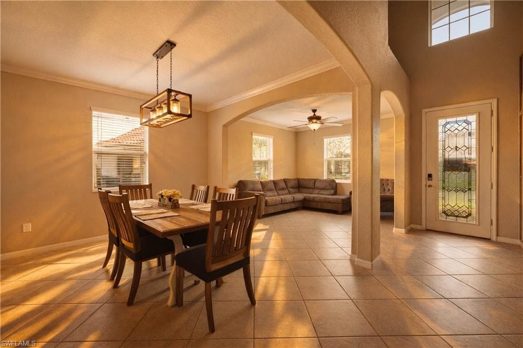 2446 Heydon CIR E-4