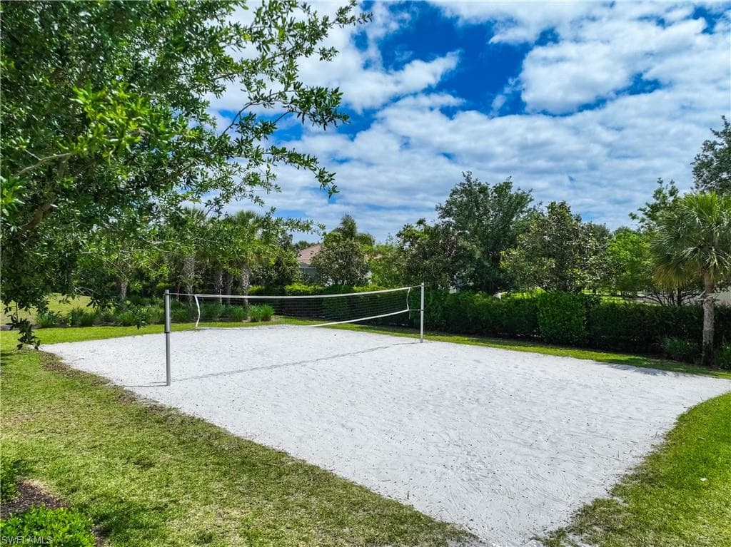 2446 Heydon CIR E-43