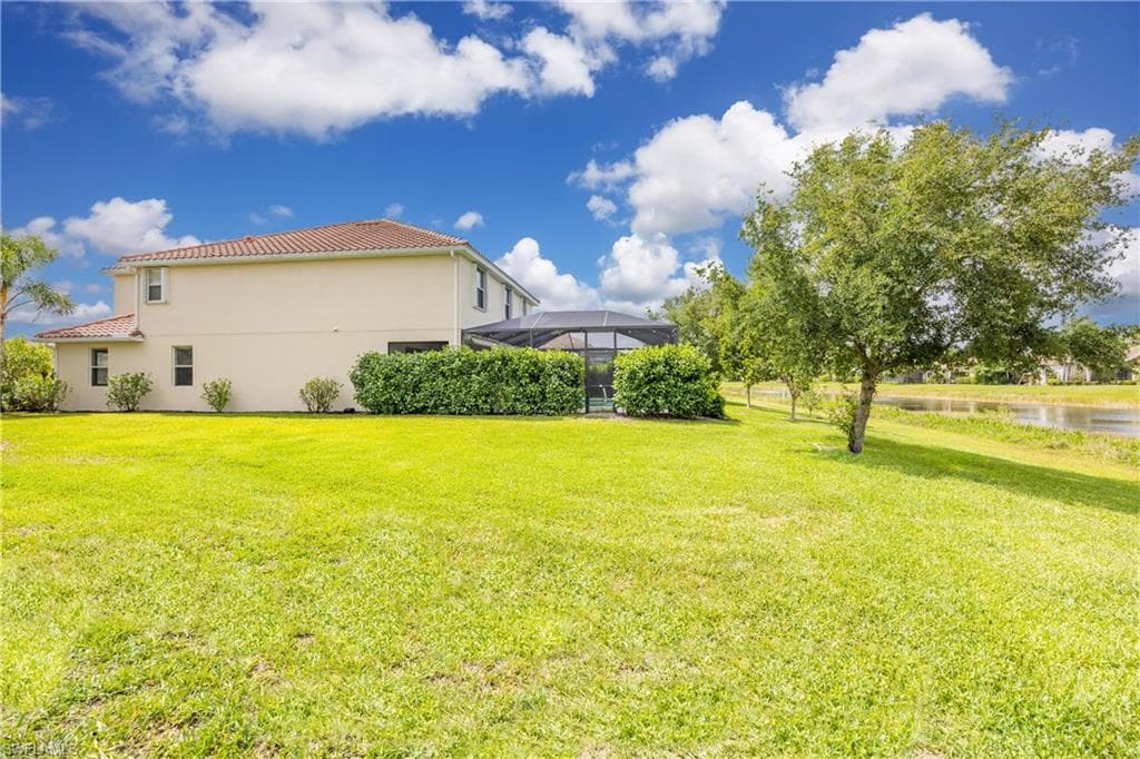 2446 Heydon CIR E-34