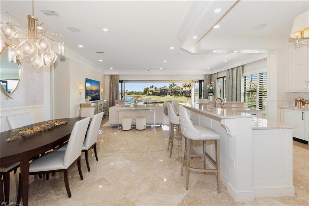 3168 Pacific DR-6
