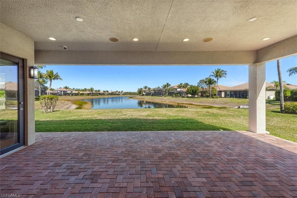 3168 Pacific DR-27
