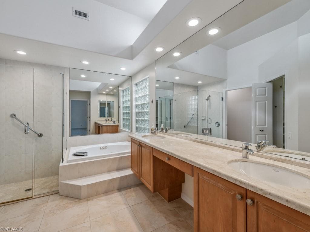 3868 Clipper Cove DR-12