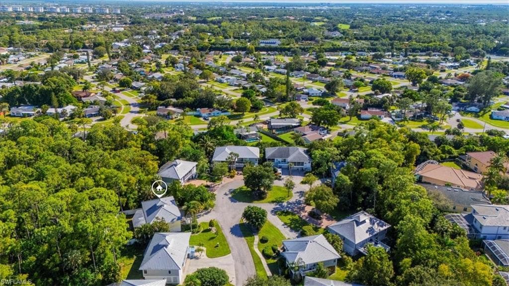 3618 Cottage Club LN-24