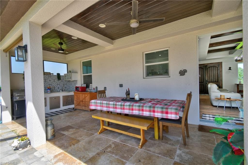 7655 17th PL-30
