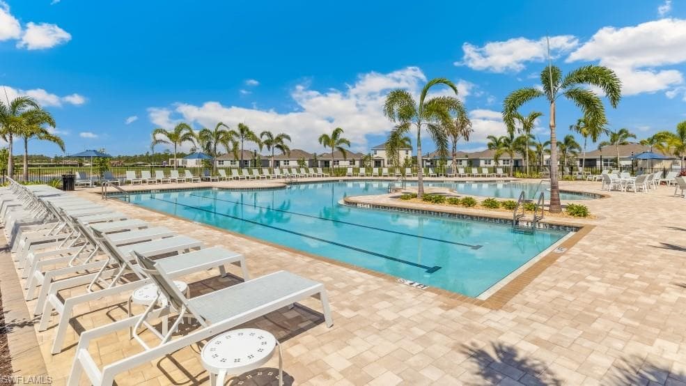 2673 SOFT CORAL WAY-26