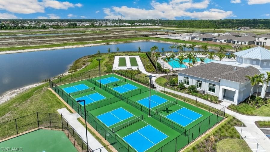 2673 SOFT CORAL WAY-45