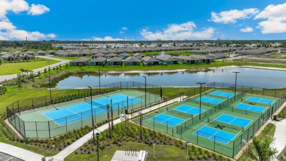 2673 SOFT CORAL WAY-39