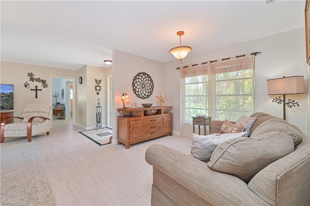 1910 Oak DR-28