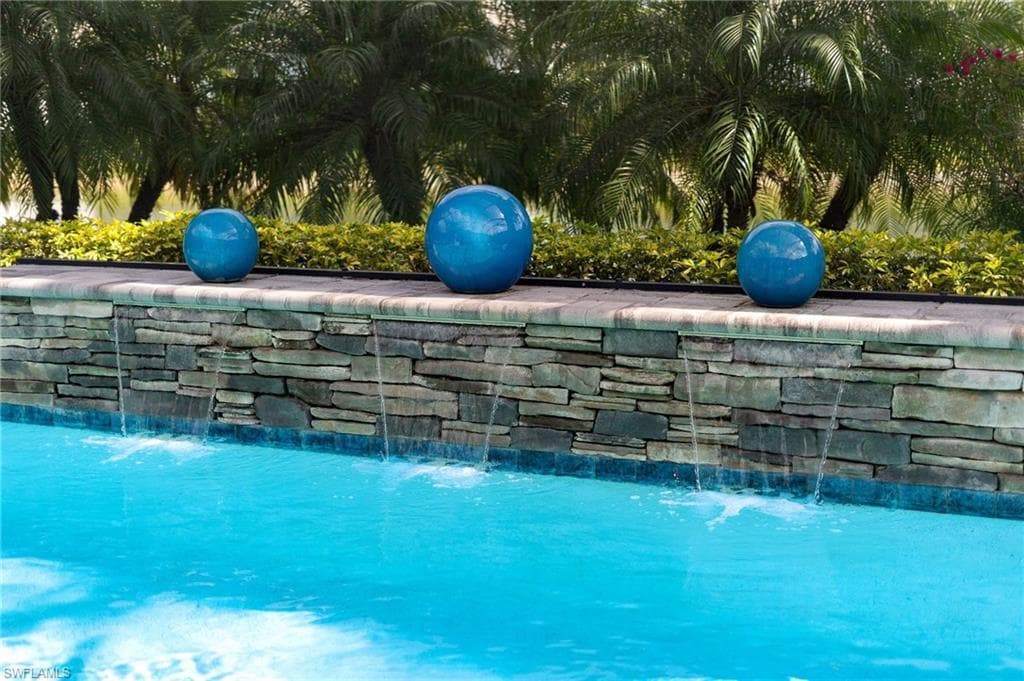 3298 Belon LN-31