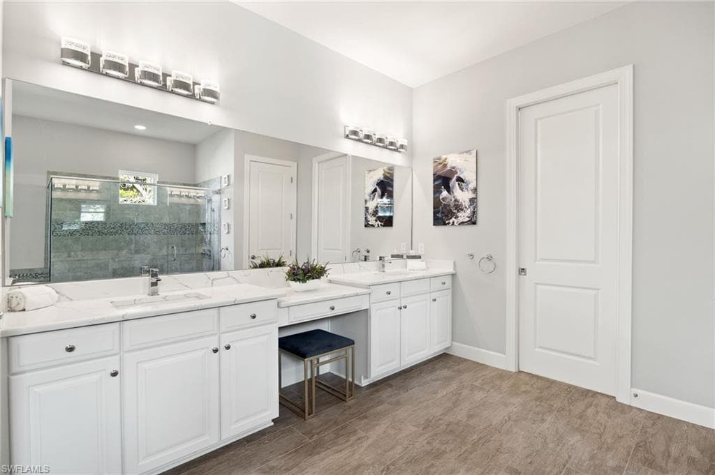 3298 Belon LN-13