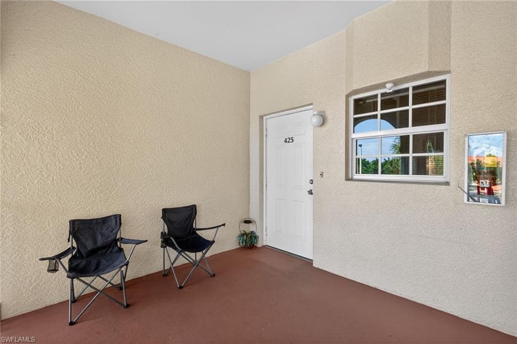 950 Hancock Creek South BLVD 425-1