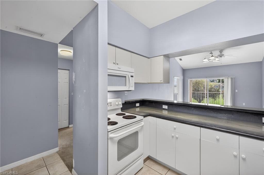 950 Hancock Creek South BLVD 425-7