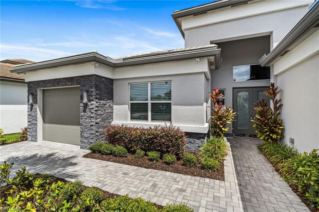 12033 Azalea WAY-33