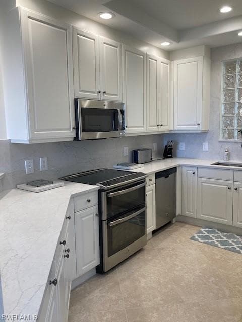 580 El Camino Real 3805-16