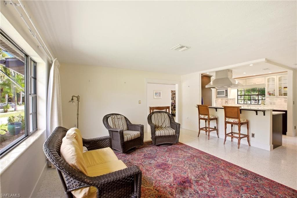 2706 Rhode Island AVE-7