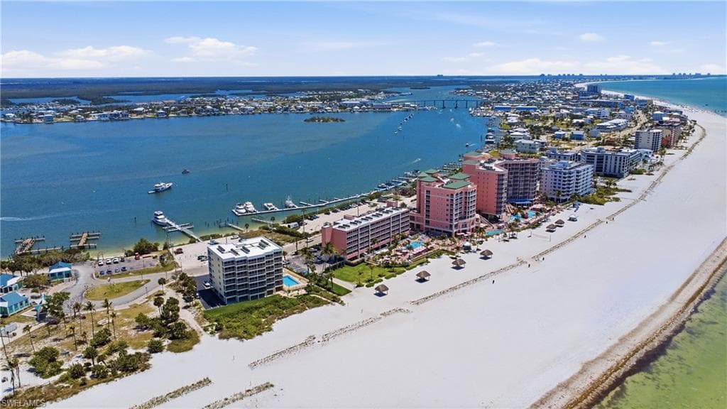 100 Estero BLVD 434-41
