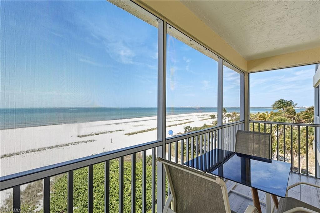 100 Estero BLVD 434-10
